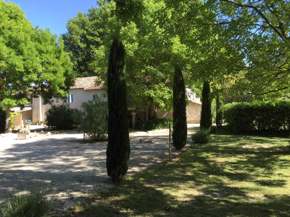 Villa Le Cabanon Le Thor Exterior foto